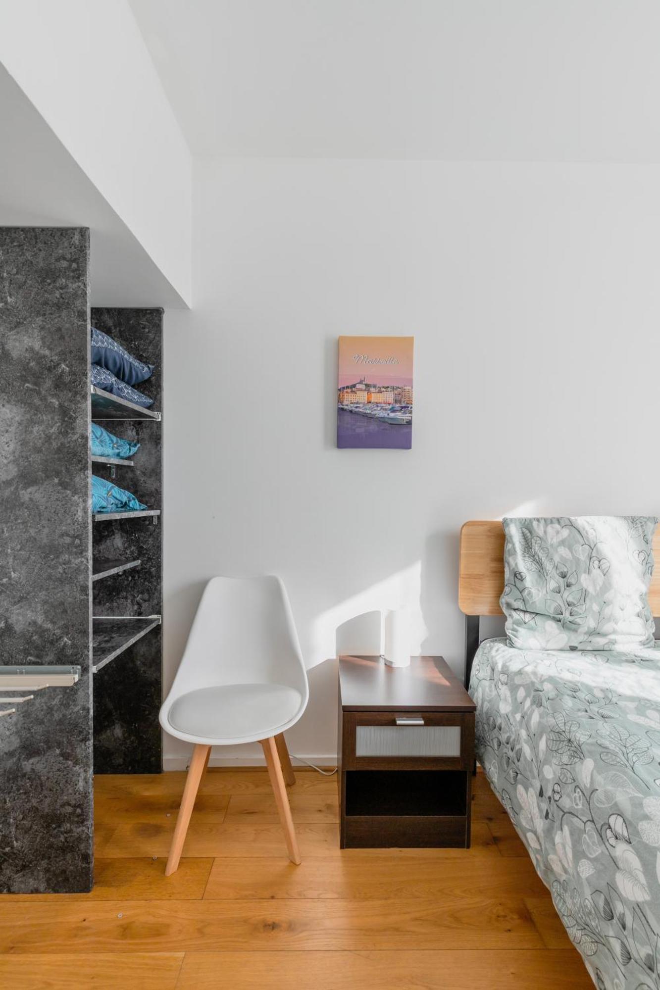Transports, Parking, A/C & Equipped For Long Stays Saint-Ouen  Eksteriør bilde